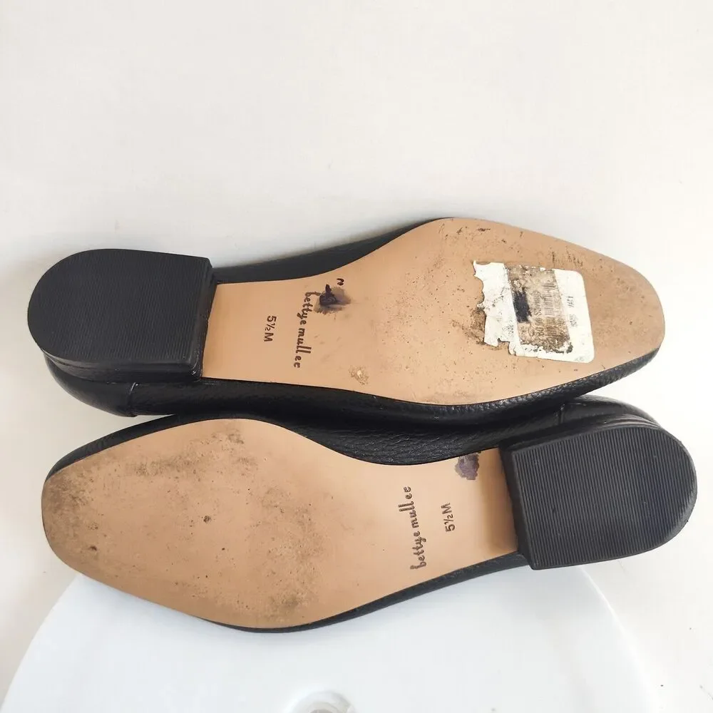 Bettye Muller‎ Pebbled Leather Slip On Comfort Minimalist Loafers Black Size 5.5
